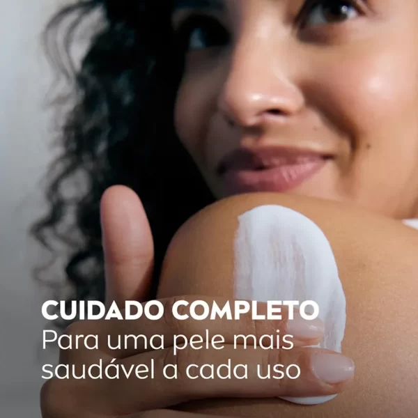 Loção Hidratante Nivea Soft Milk - 400ml